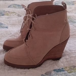 Michael Kors Piper leather wedges